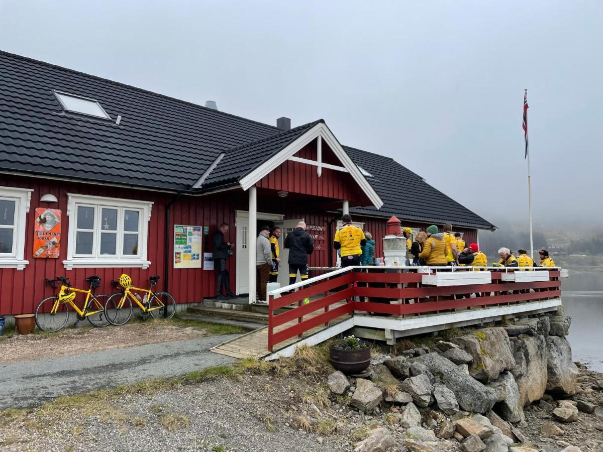 Brustranda Fjordcamping Valberg Buitenkant foto